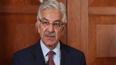 وزير الدفاع الباكستاني: متضامنون مع الأشقاء في إيران وجاهزون للكفاح من أجلهم