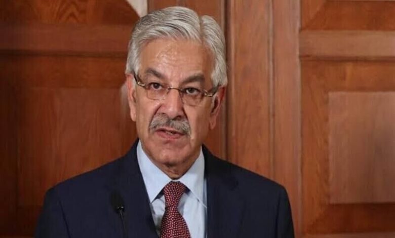وزير الدفاع الباكستاني: متضامنون مع الأشقاء في إيران وجاهزون للكفاح من أجلهم