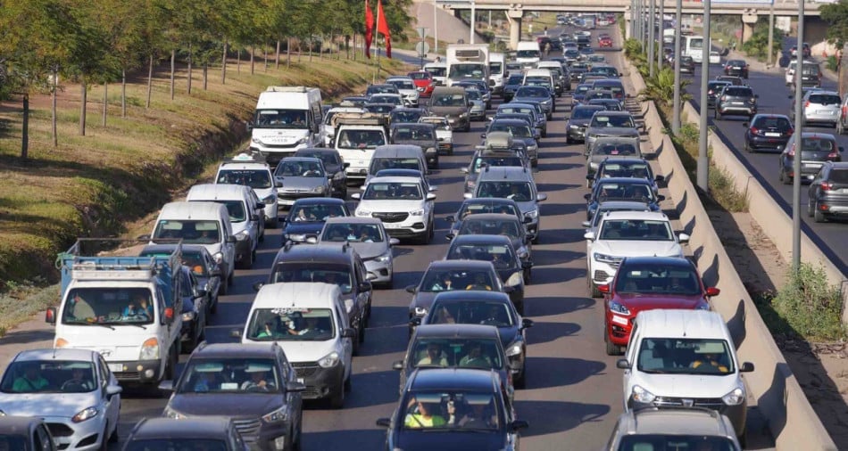 توظيف 70 عون توجيه وتنظيم حركة المرور بطنجة – فحص أنجرة 2025 1 عون توجيه